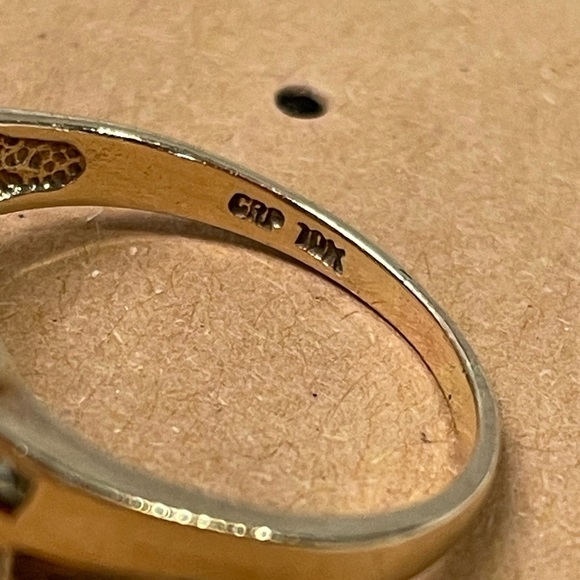 10k Blue Topaz and Diamond ring. Vintage. - Picture 4 of 9